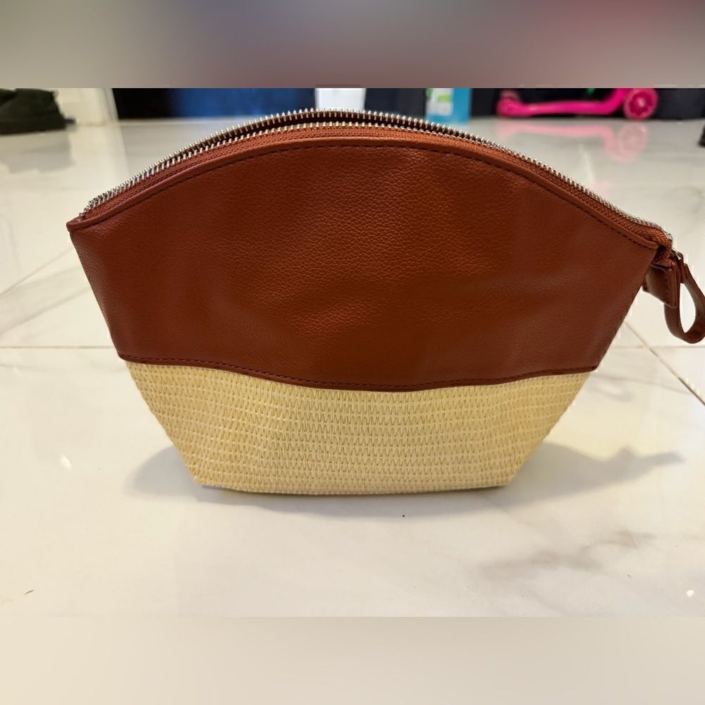 Brown cosmetics bag